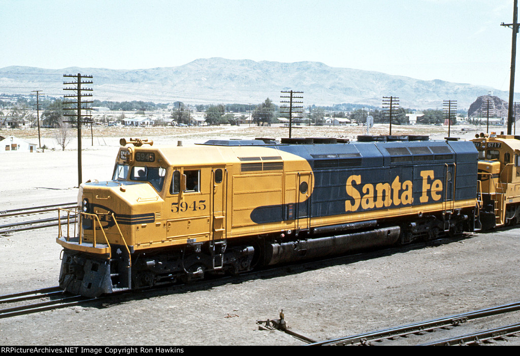 ATSF 5945